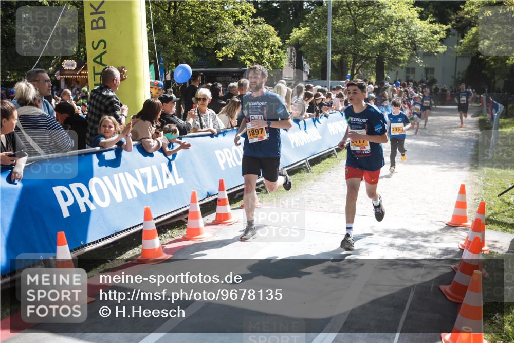 09.05.2026 - Störlauf H.Heesch http://msf.ph/oto/9678135 09.05.2026 15:27:13 Ziel 1897, 236 meine-sportfotos.de