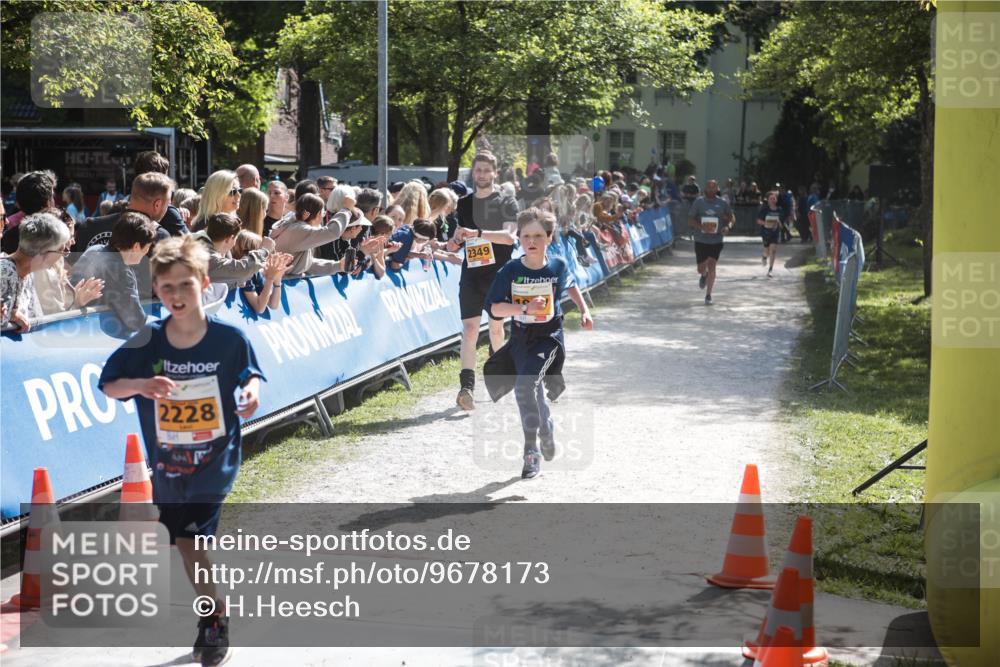 09.05.2026 - Störlauf H.Heesch http://msf.ph/oto/9678173 09.05.2026 15:27:27 Ziel 04821, 95180, 2228, 2349 meine-sportfotos.de