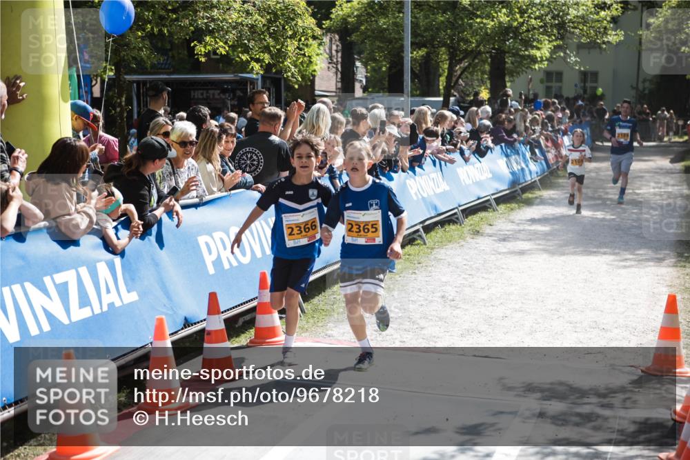 09.05.2026 - Störlauf H.Heesch http://msf.ph/oto/9678218 09.05.2026 15:27:47 Ziel 2366, 0, 2365, 2189 meine-sportfotos.de