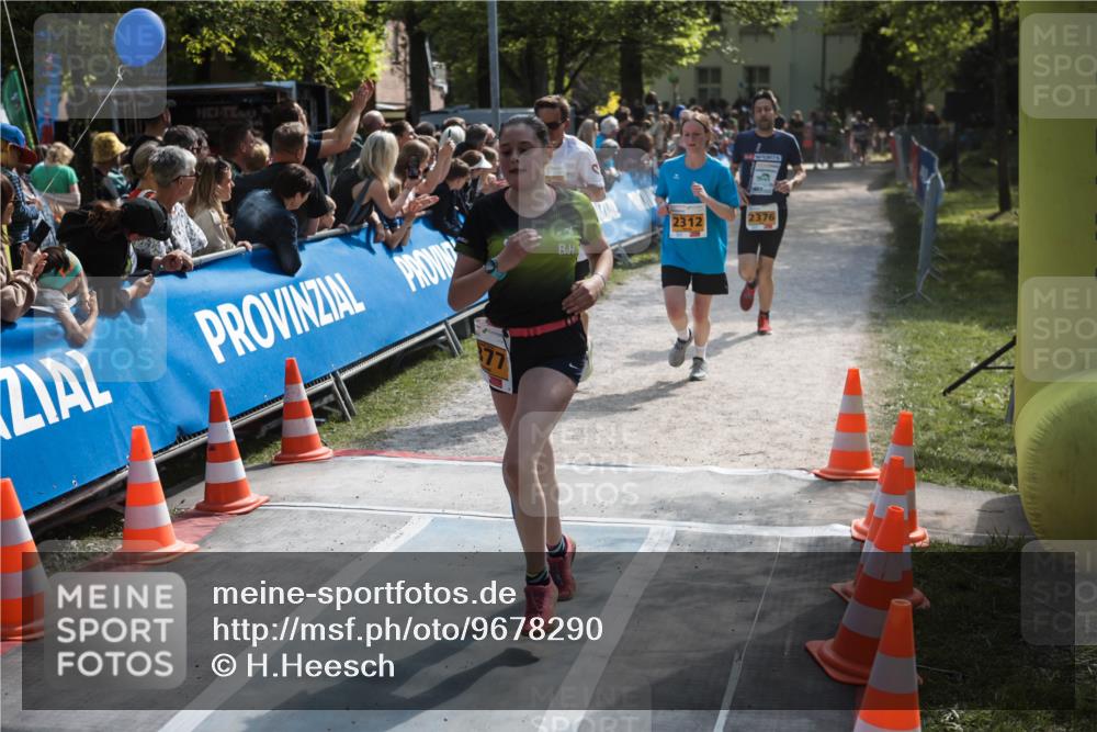 09.05.2026 - Störlauf H.Heesch http://msf.ph/oto/9678290 09.05.2026 15:28:15 Ziel 1227, 2312, 2376 meine-sportfotos.de