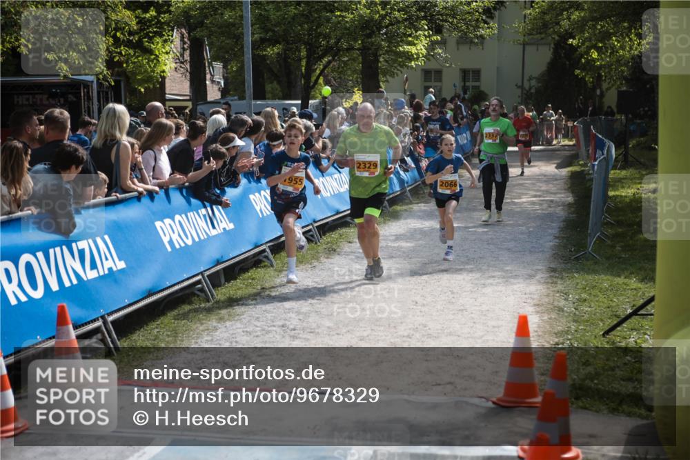 09.05.2026 - Störlauf H.Heesch http://msf.ph/oto/9678329 09.05.2026 15:28:26 Ziel 1955, 2329, 2066, 233 meine-sportfotos.de