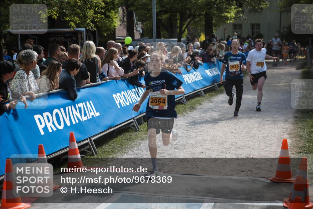 09.05.2026 - Störlauf H.Heesch http://msf.ph/oto/9678369 09.05.2026 15:28:39 Ziel 2064, 2152, 2020 meine-sportfotos.de