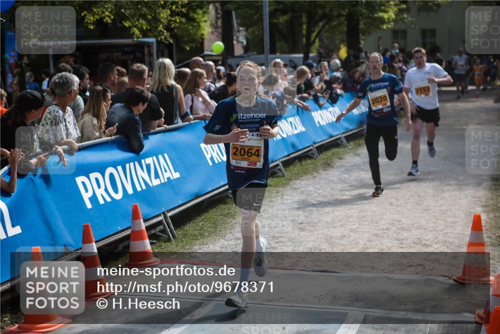 09.05.2026 - Störlauf H.Heesch http://msf.ph/oto/9678371 09.05.2026 15:28:39 Ziel 2064, 2020, 2152 meine-sportfotos.de