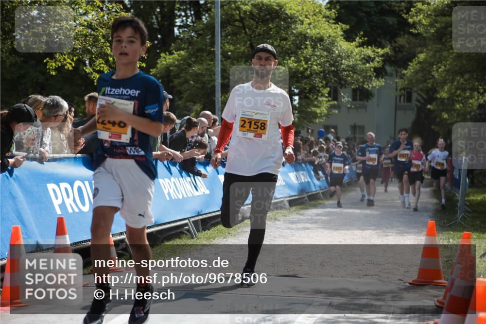 09.05.2026 - Störlauf H.Heesch http://msf.ph/oto/9678506 09.05.2026 15:29:31 Ziel 140, 2158, 2465, 2029 meine-sportfotos.de