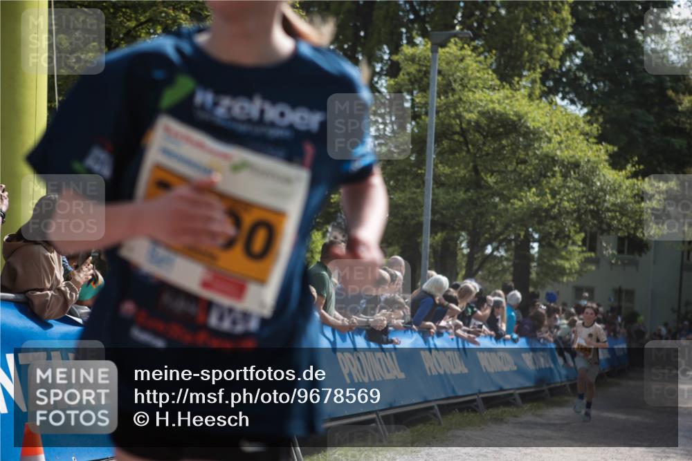 09.05.2026 - Störlauf H.Heesch http://msf.ph/oto/9678569 09.05.2026 15:29:52 Ziel 0, 1994 meine-sportfotos.de