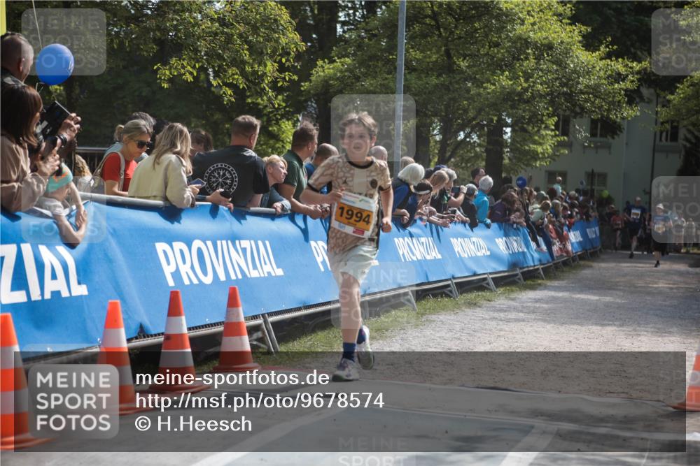 09.05.2026 - Störlauf H.Heesch http://msf.ph/oto/9678574 09.05.2026 15:29:54 Ziel 1994 meine-sportfotos.de