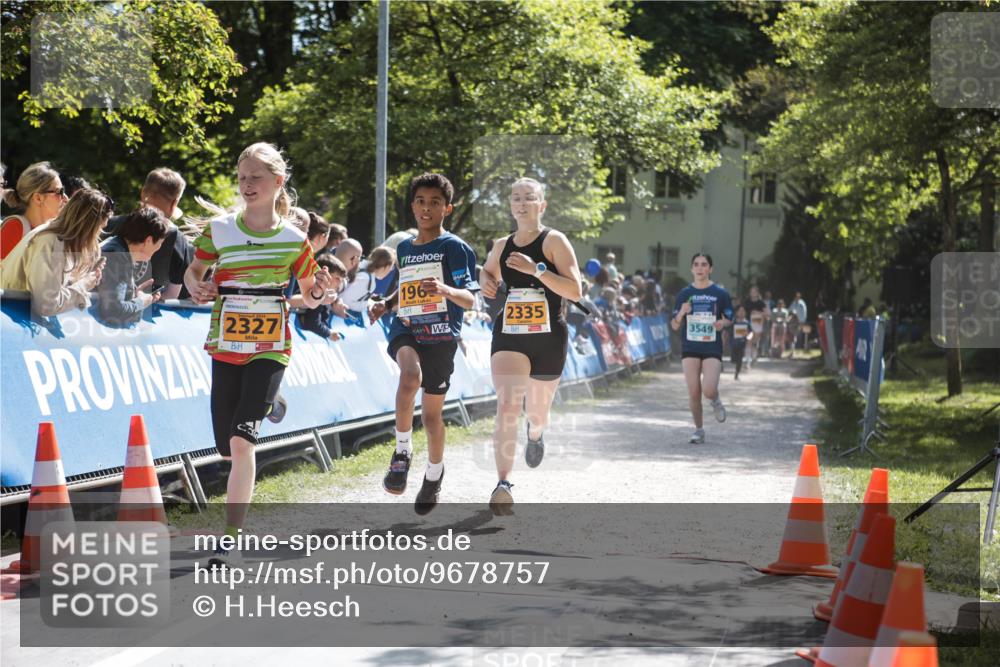 09.05.2026 - Störlauf H.Heesch http://msf.ph/oto/9678757 09.05.2026 15:30:47 Ziel 2327, 196, 2335, 3549 meine-sportfotos.de