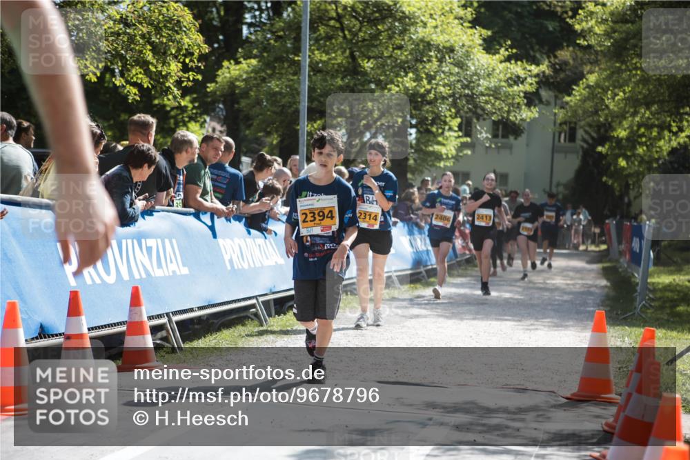 09.05.2026 - Störlauf H.Heesch http://msf.ph/oto/9678796 09.05.2026 15:31:02 Ziel 2394, 2314, 2413, 2406 meine-sportfotos.de
