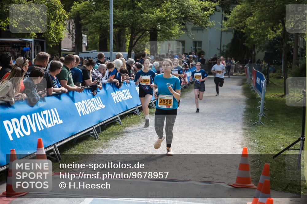 09.05.2026 - Störlauf H.Heesch http://msf.ph/oto/9678957 09.05.2026 15:32:40 Ziel 2082, 2099, 2408 meine-sportfotos.de