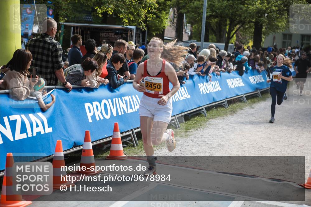 09.05.2026 - Störlauf H.Heesch http://msf.ph/oto/9678984 09.05.2026 15:32:46 Ziel 2450, 207 meine-sportfotos.de
