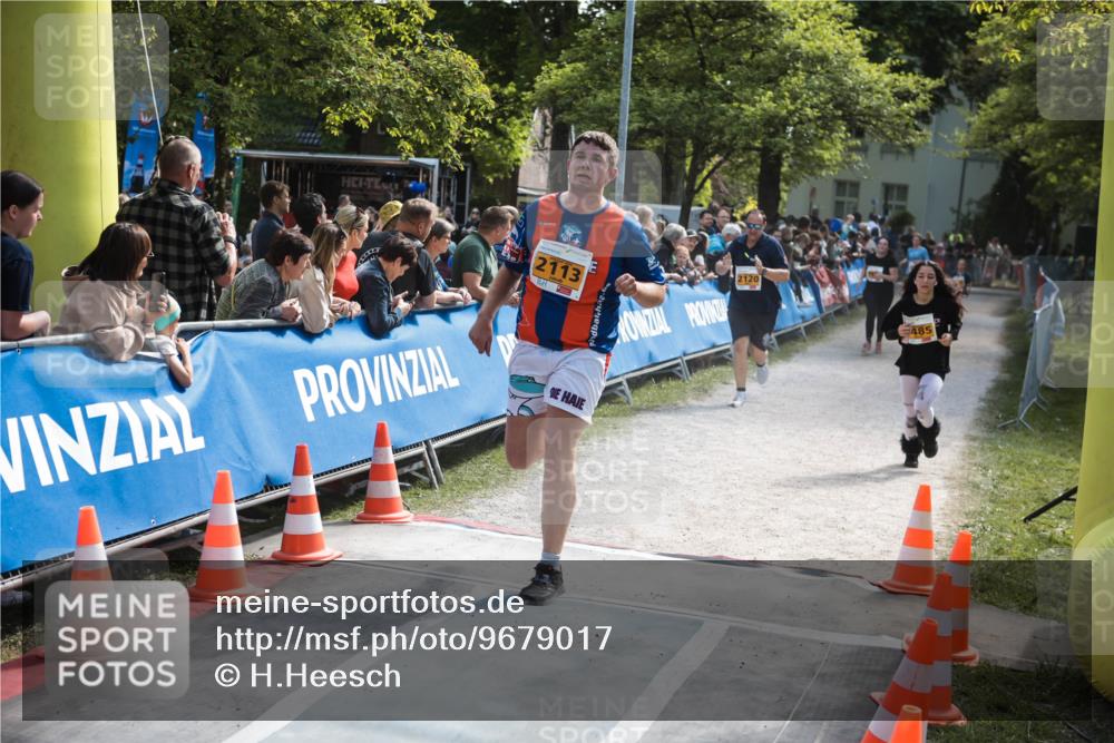 09.05.2026 - Störlauf H.Heesch http://msf.ph/oto/9679017 09.05.2026 15:32:55 Ziel 2113, 2120, 485 meine-sportfotos.de