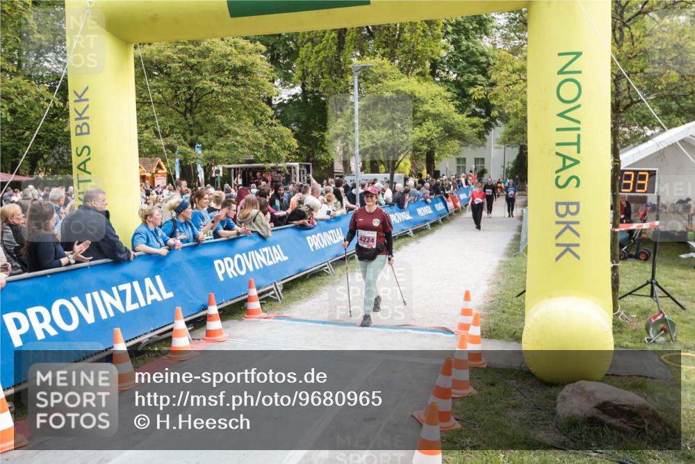 09.05.2026 - Störlauf H.Heesch http://msf.ph/oto/9680965 09.05.2026 18:21:30 Ziel 88 meine-sportfotos.de