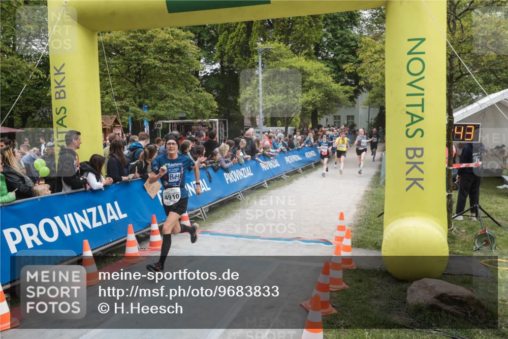 09.05.2026 - Störlauf H.Heesch http://msf.ph/oto/9683833 09.05.2026 18:54:40 Ziel 4910 meine-sportfotos.de