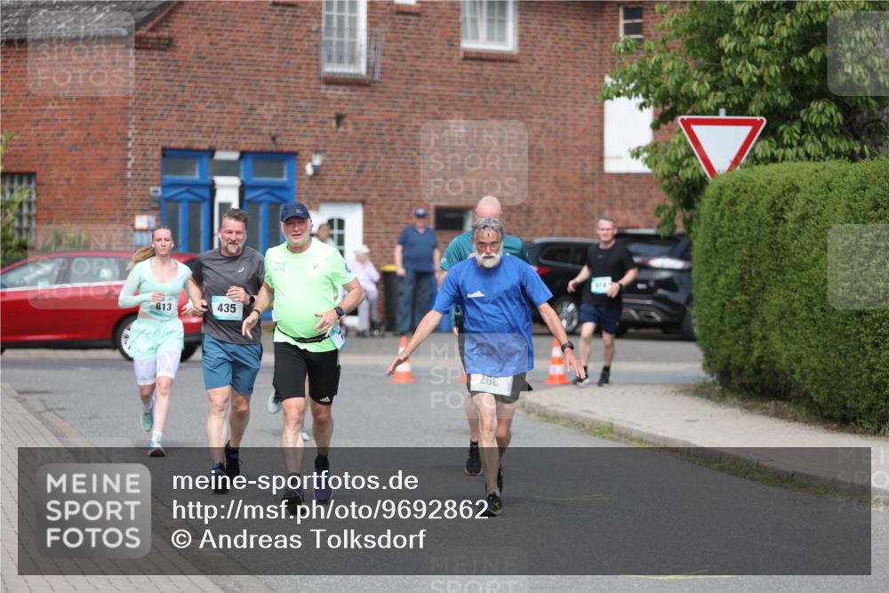 10.05.2026 - 8. Wedeler Halbmarathon Andreas Tolksdorf http://msf.ph/oto/9692862 10.05.2026 10:17:27 Laufen 813, 435, 2026, 268 meine-sportfotos.de