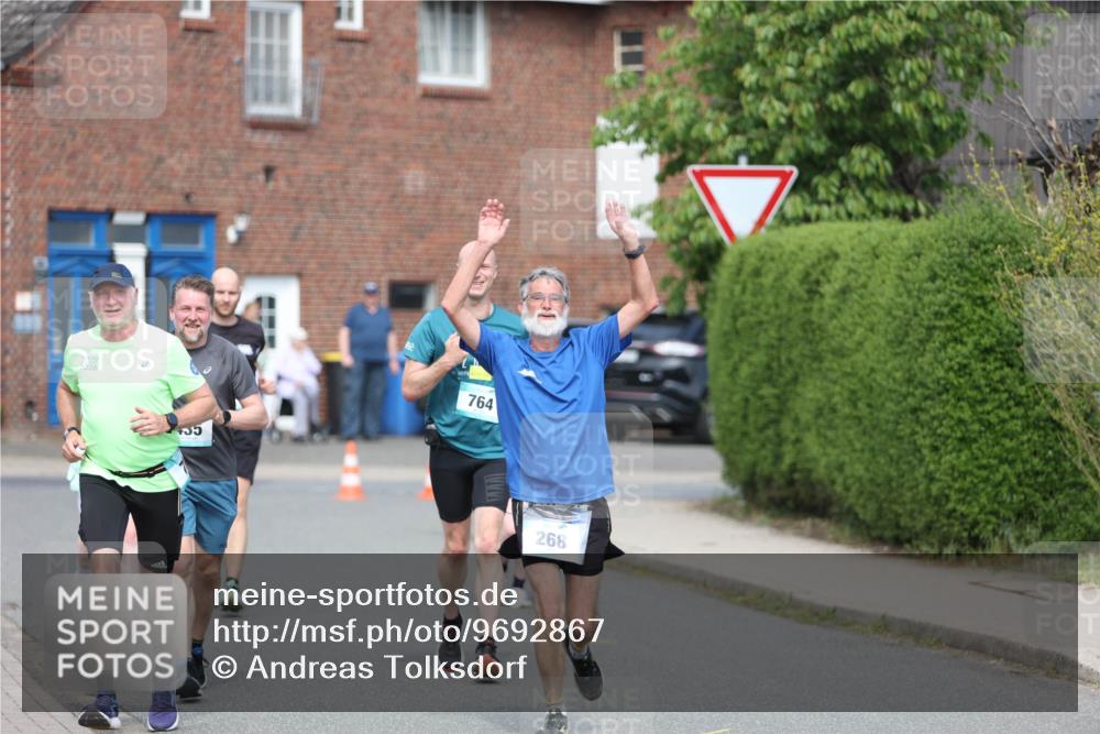 10.05.2026 - 8. Wedeler Halbmarathon Andreas Tolksdorf http://msf.ph/oto/9692867 10.05.2026 10:17:28 Laufen 2026, 55, 764, 268 meine-sportfotos.de