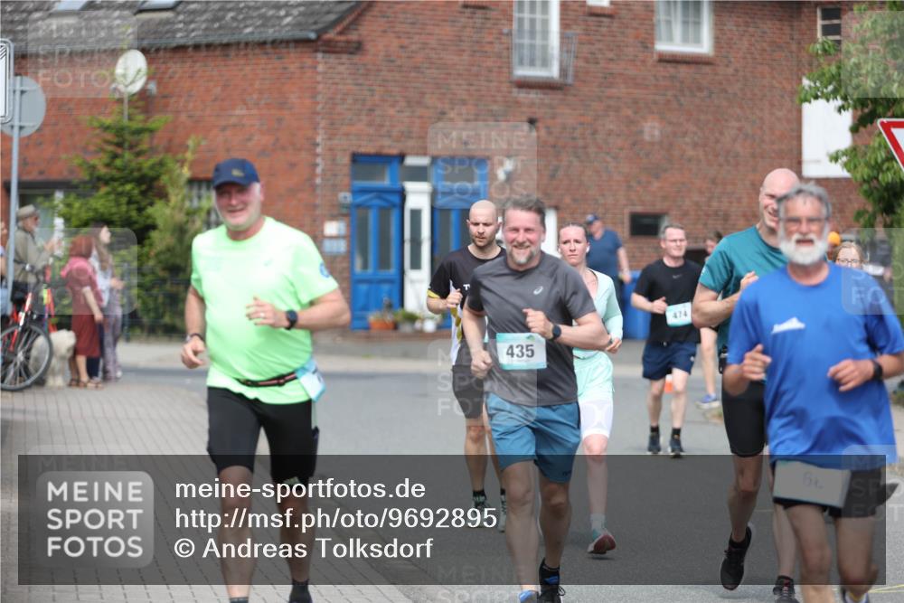 10.05.2026 - 8. Wedeler Halbmarathon Andreas Tolksdorf http://msf.ph/oto/9692895 10.05.2026 10:17:29 Laufen 416, 435, 474 meine-sportfotos.de