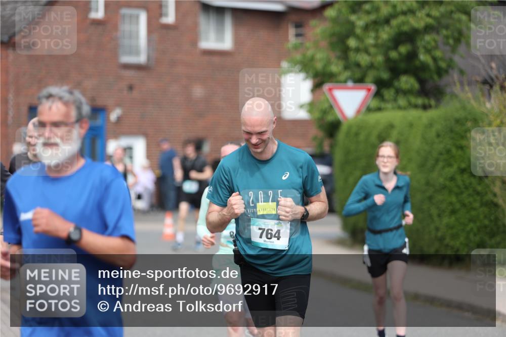 10.05.2026 - 8. Wedeler Halbmarathon Andreas Tolksdorf http://msf.ph/oto/9692917 10.05.2026 10:17:31 Laufen 2025, 764 meine-sportfotos.de