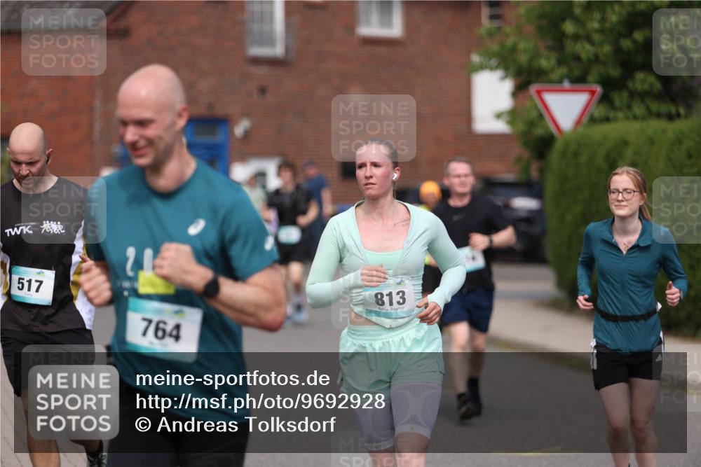 10.05.2026 - 8. Wedeler Halbmarathon Andreas Tolksdorf http://msf.ph/oto/9692928 10.05.2026 10:17:32 Laufen 517, 764, 813 meine-sportfotos.de