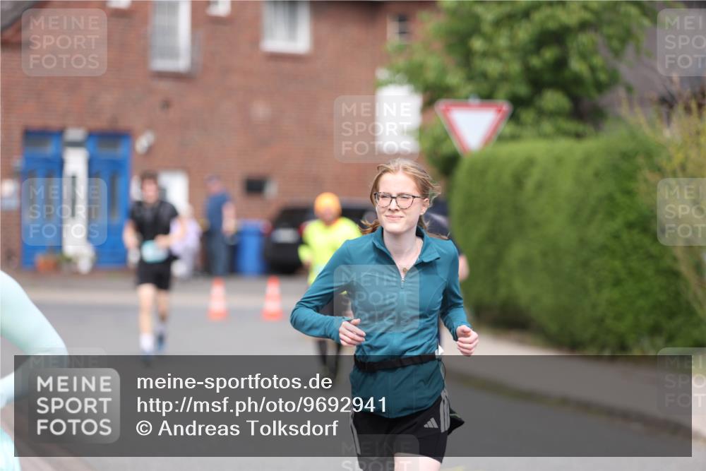 10.05.2026 - 8. Wedeler Halbmarathon Andreas Tolksdorf http://msf.ph/oto/9692941 10.05.2026 10:17:34 Laufen  meine-sportfotos.de