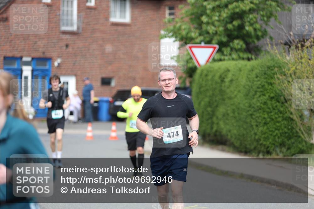 10.05.2026 - 8. Wedeler Halbmarathon Andreas Tolksdorf http://msf.ph/oto/9692946 10.05.2026 10:17:35 Laufen 474 meine-sportfotos.de