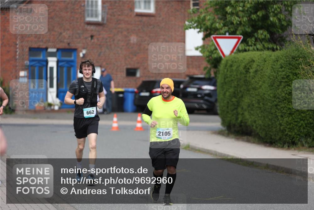 10.05.2026 - 8. Wedeler Halbmarathon Andreas Tolksdorf http://msf.ph/oto/9692960 10.05.2026 10:17:37 Laufen 662, 2105 meine-sportfotos.de