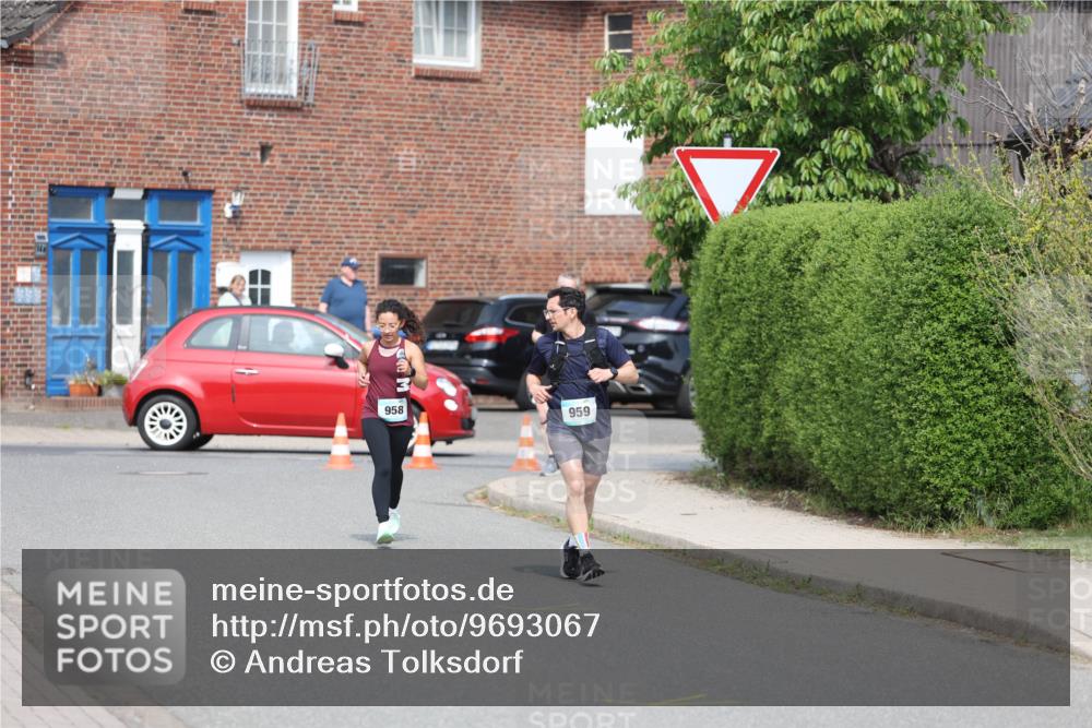 10.05.2026 - 8. Wedeler Halbmarathon Andreas Tolksdorf http://msf.ph/oto/9693067 10.05.2026 10:18:06 Laufen 958, 959 meine-sportfotos.de