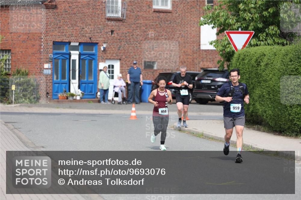 10.05.2026 - 8. Wedeler Halbmarathon Andreas Tolksdorf http://msf.ph/oto/9693076 10.05.2026 10:18:07 Laufen 958, 311, 959 meine-sportfotos.de