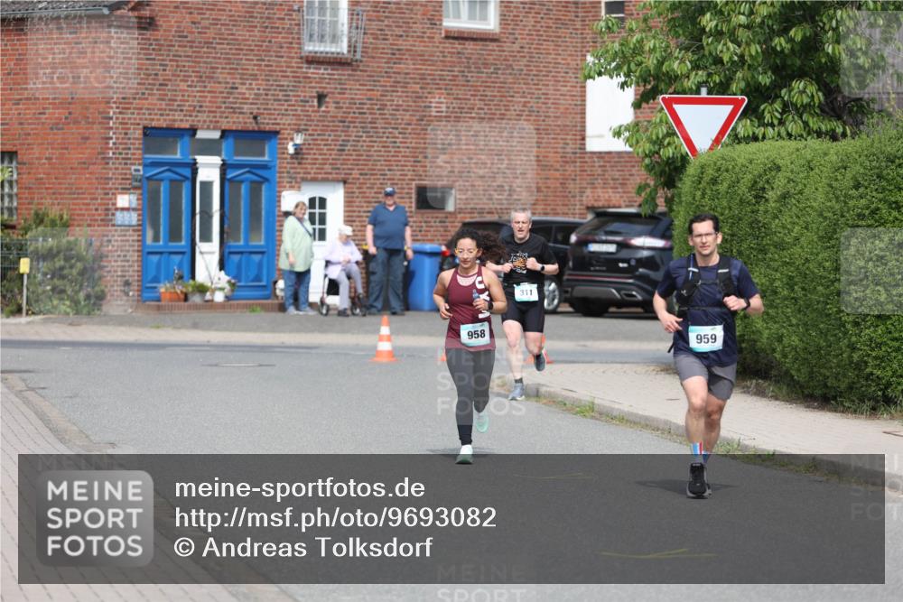 10.05.2026 - 8. Wedeler Halbmarathon Andreas Tolksdorf http://msf.ph/oto/9693082 10.05.2026 10:18:07 Laufen 958, 311, 959 meine-sportfotos.de