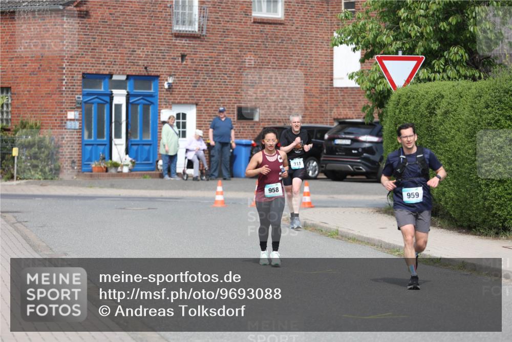 10.05.2026 - 8. Wedeler Halbmarathon Andreas Tolksdorf http://msf.ph/oto/9693088 10.05.2026 10:18:08 Laufen 958, 311, 959 meine-sportfotos.de