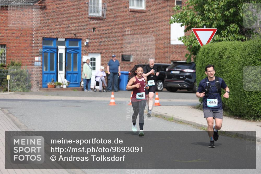 10.05.2026 - 8. Wedeler Halbmarathon Andreas Tolksdorf http://msf.ph/oto/9693091 10.05.2026 10:18:08 Laufen 958, 311, 959 meine-sportfotos.de
