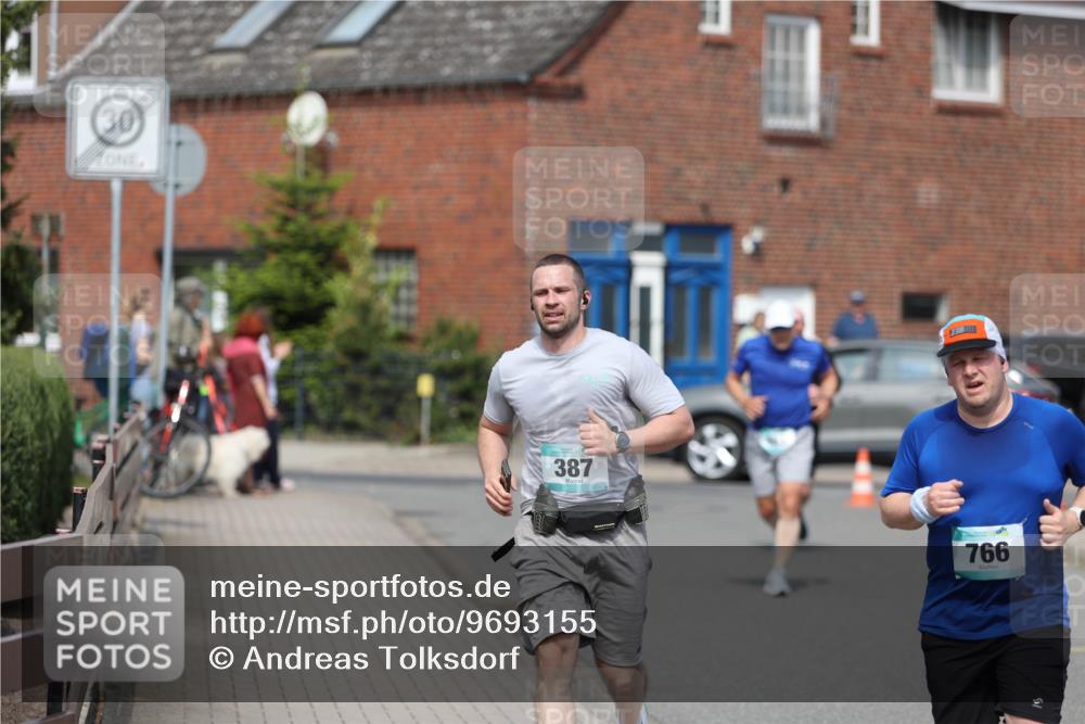 10.05.2026 - 8. Wedeler Halbmarathon Andreas Tolksdorf http://msf.ph/oto/9693155 10.05.2026 10:18:18 Laufen 30, 387, 766 meine-sportfotos.de