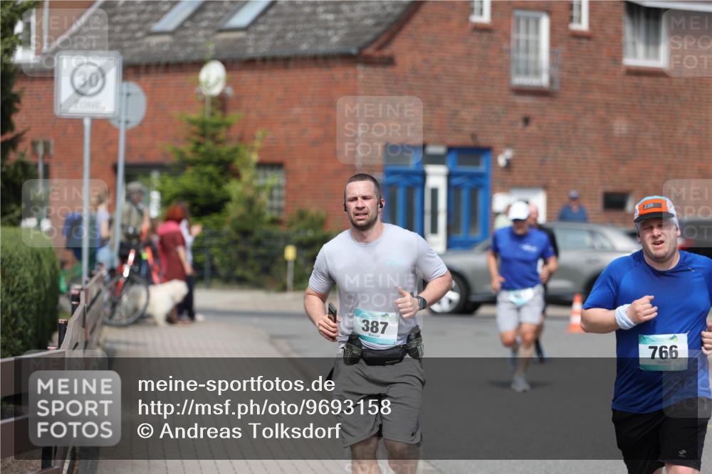 10.05.2026 - 8. Wedeler Halbmarathon Andreas Tolksdorf http://msf.ph/oto/9693158 10.05.2026 10:18:18 Laufen 30, 387, 766 meine-sportfotos.de