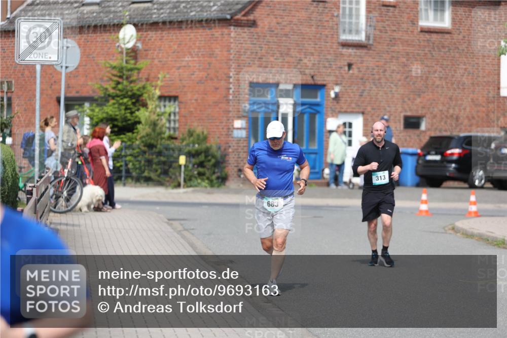 10.05.2026 - 8. Wedeler Halbmarathon Andreas Tolksdorf http://msf.ph/oto/9693163 10.05.2026 10:18:21 Laufen 683, 313 meine-sportfotos.de