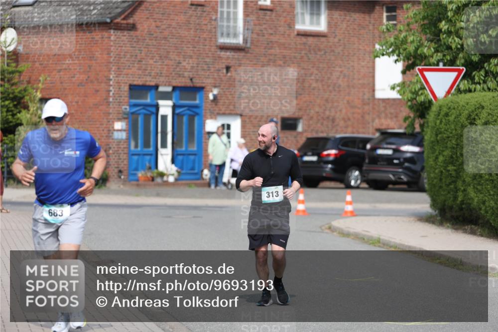 10.05.2026 - 8. Wedeler Halbmarathon Andreas Tolksdorf http://msf.ph/oto/9693193 10.05.2026 10:18:23 Laufen 683, 313 meine-sportfotos.de