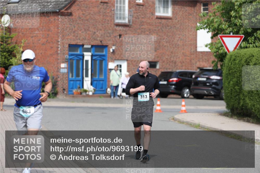 10.05.2026 - 8. Wedeler Halbmarathon Andreas Tolksdorf http://msf.ph/oto/9693199 10.05.2026 10:18:23 Laufen 683, 313 meine-sportfotos.de