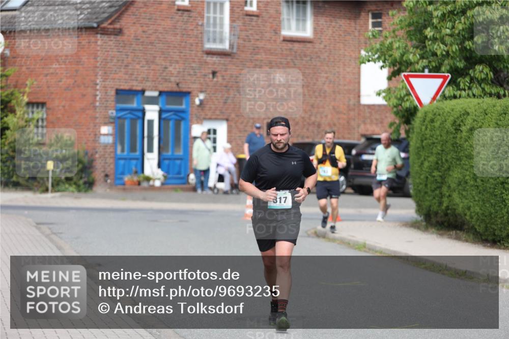 10.05.2026 - 8. Wedeler Halbmarathon Andreas Tolksdorf http://msf.ph/oto/9693235 10.05.2026 10:18:34 Laufen 317, 703 meine-sportfotos.de