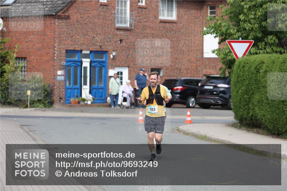 10.05.2026 - 8. Wedeler Halbmarathon Andreas Tolksdorf http://msf.ph/oto/9693249 10.05.2026 10:18:38 Laufen 783, 220 meine-sportfotos.de