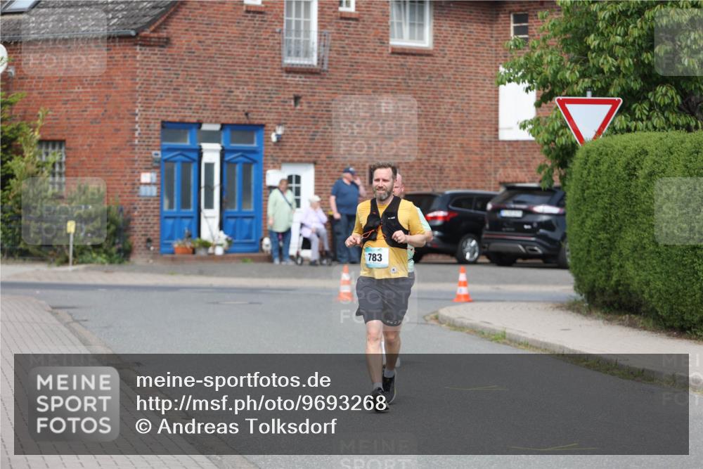10.05.2026 - 8. Wedeler Halbmarathon Andreas Tolksdorf http://msf.ph/oto/9693268 10.05.2026 10:18:39 Laufen 783, 783, 22 meine-sportfotos.de
