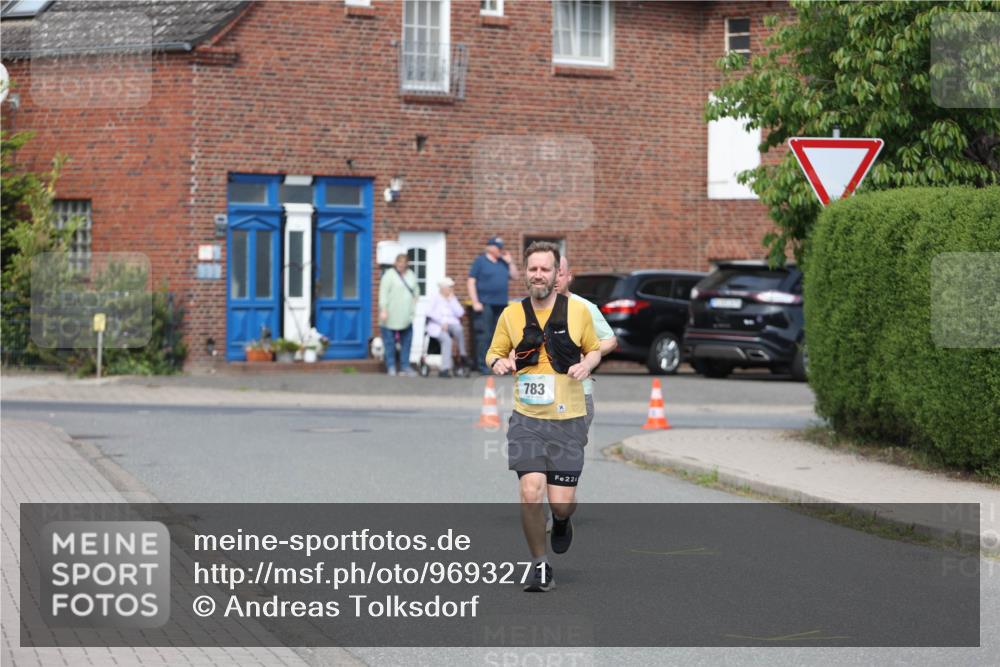10.05.2026 - 8. Wedeler Halbmarathon Andreas Tolksdorf http://msf.ph/oto/9693271 10.05.2026 10:18:39 Laufen 783, 22 meine-sportfotos.de