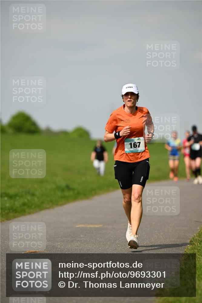 10.05.2026 - 8. Wedeler Halbmarathon Dr. Thomas Lammeyer http://msf.ph/oto/9693301 10.05.2026 11:17:36 Laufen 167 meine-sportfotos.de