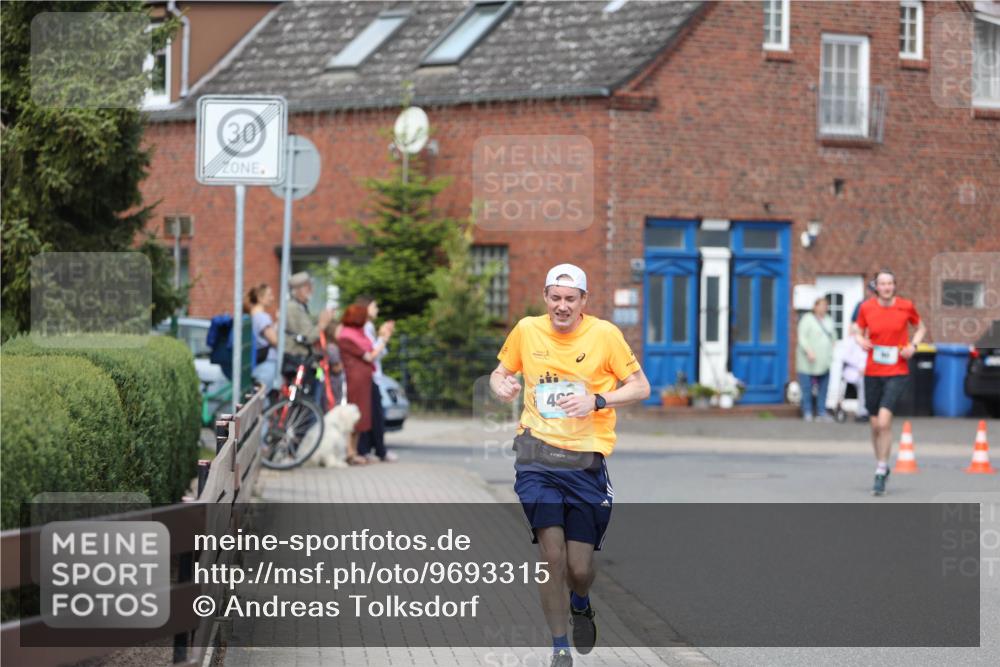 10.05.2026 - 8. Wedeler Halbmarathon Andreas Tolksdorf http://msf.ph/oto/9693315 10.05.2026 10:18:52 Laufen 30 meine-sportfotos.de