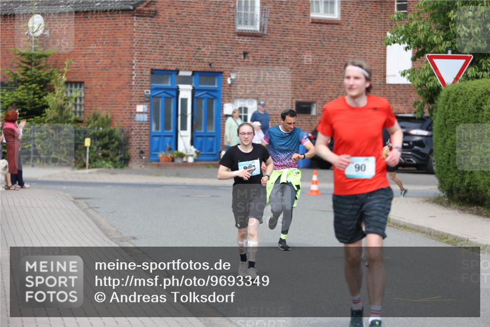 10.05.2026 - 8. Wedeler Halbmarathon Andreas Tolksdorf http://msf.ph/oto/9693349 10.05.2026 10:18:59 Laufen 06, 90 meine-sportfotos.de