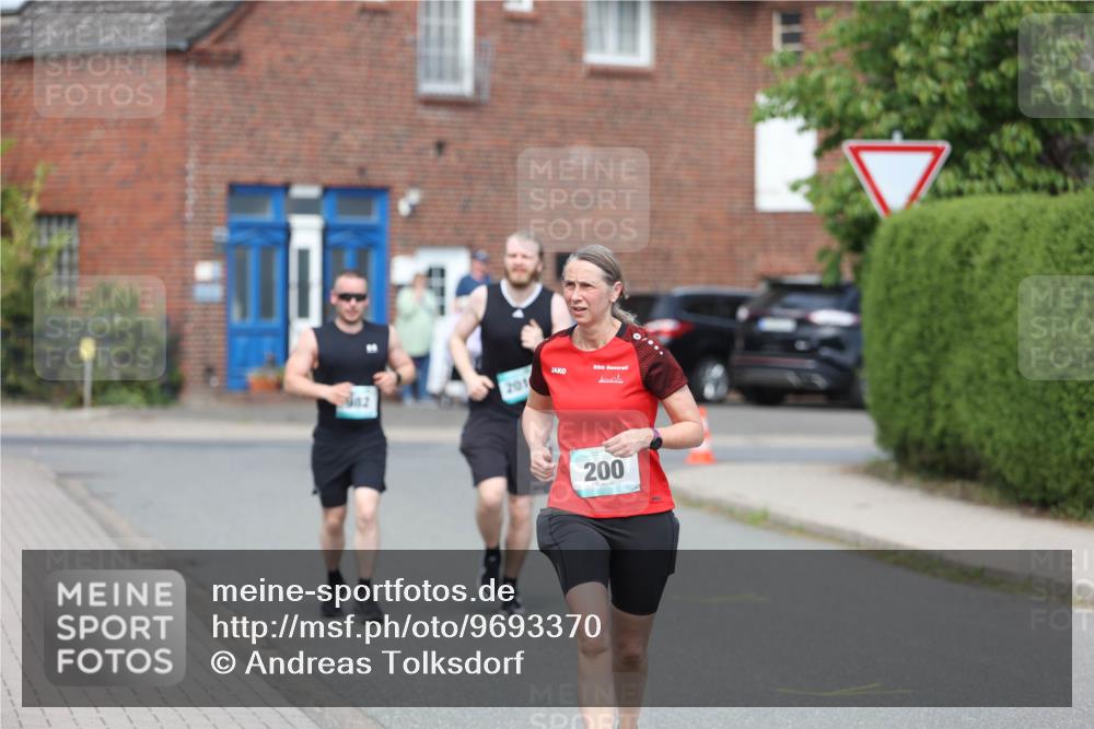 10.05.2026 - 8. Wedeler Halbmarathon Andreas Tolksdorf http://msf.ph/oto/9693370 10.05.2026 10:19:09 Laufen 201, 200 meine-sportfotos.de