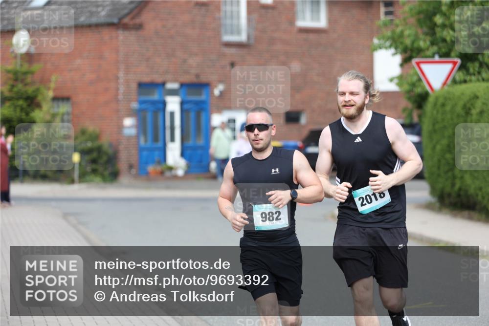 10.05.2026 - 8. Wedeler Halbmarathon Andreas Tolksdorf http://msf.ph/oto/9693392 10.05.2026 10:19:12 Laufen 982, 2018 meine-sportfotos.de