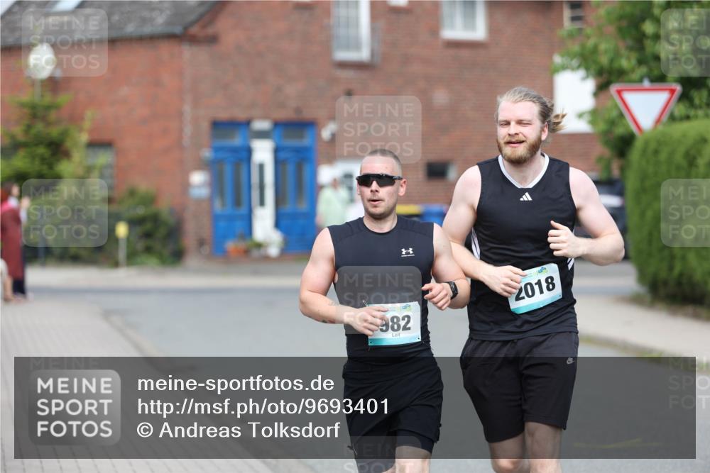 10.05.2026 - 8. Wedeler Halbmarathon Andreas Tolksdorf http://msf.ph/oto/9693401 10.05.2026 10:19:12 Laufen 20, 982, 2018 meine-sportfotos.de