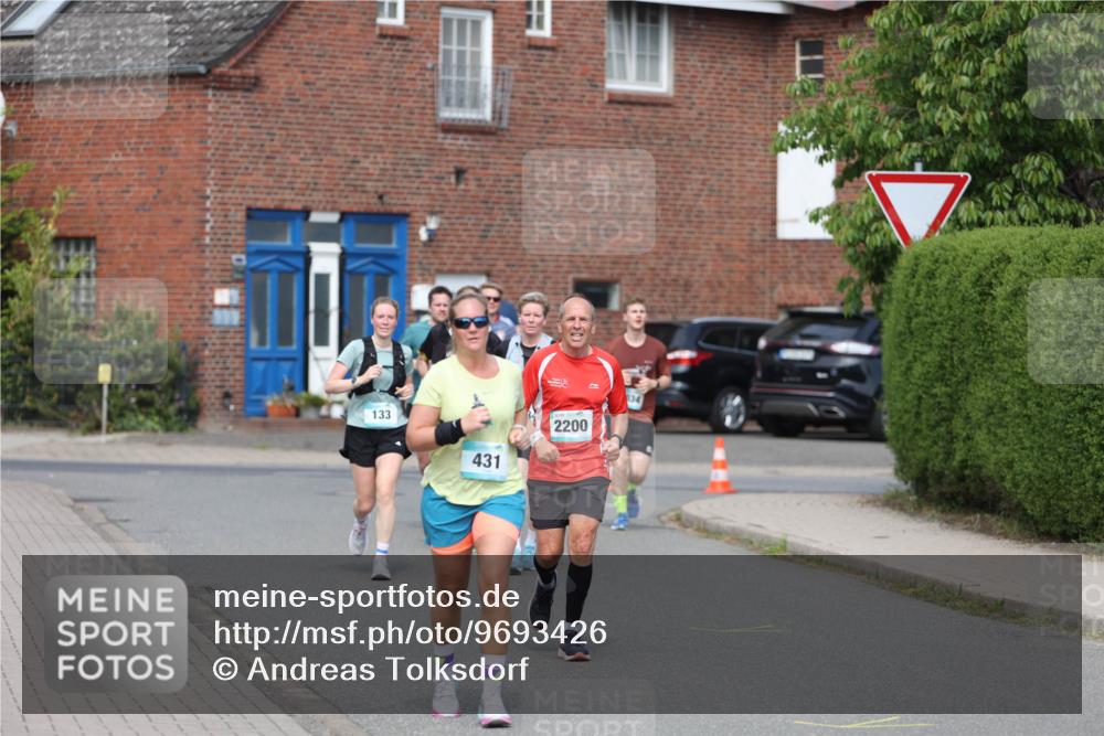 10.05.2026 - 8. Wedeler Halbmarathon Andreas Tolksdorf http://msf.ph/oto/9693426 10.05.2026 10:19:21 Laufen 133, 431, 2200, 34 meine-sportfotos.de