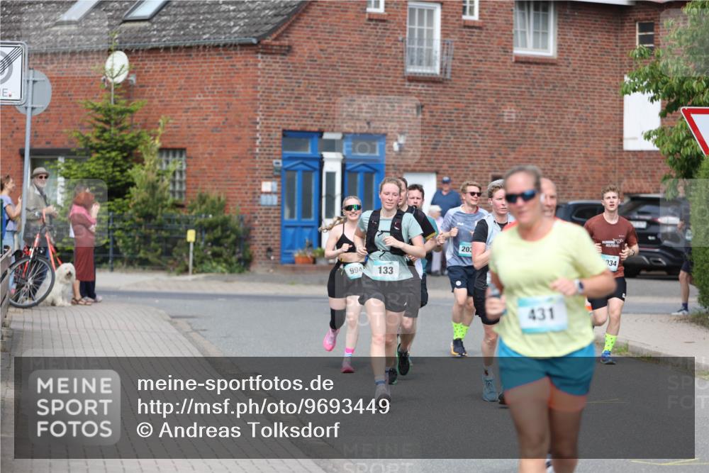 10.05.2026 - 8. Wedeler Halbmarathon Andreas Tolksdorf http://msf.ph/oto/9693449 10.05.2026 10:19:23 Laufen 994, 133, 203, 431, 034 meine-sportfotos.de