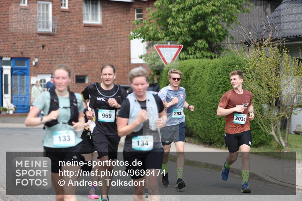 10.05.2026 - 8. Wedeler Halbmarathon Andreas Tolksdorf http://msf.ph/oto/9693474 10.05.2026 10:19:26 Laufen 133, 969, 134, 2031, 2034 meine-sportfotos.de