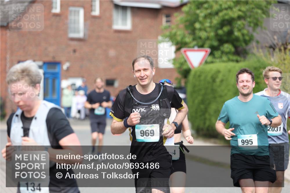 10.05.2026 - 8. Wedeler Halbmarathon Andreas Tolksdorf http://msf.ph/oto/9693486 10.05.2026 10:19:28 Laufen 6702, 134, 969, 995, 2031 meine-sportfotos.de