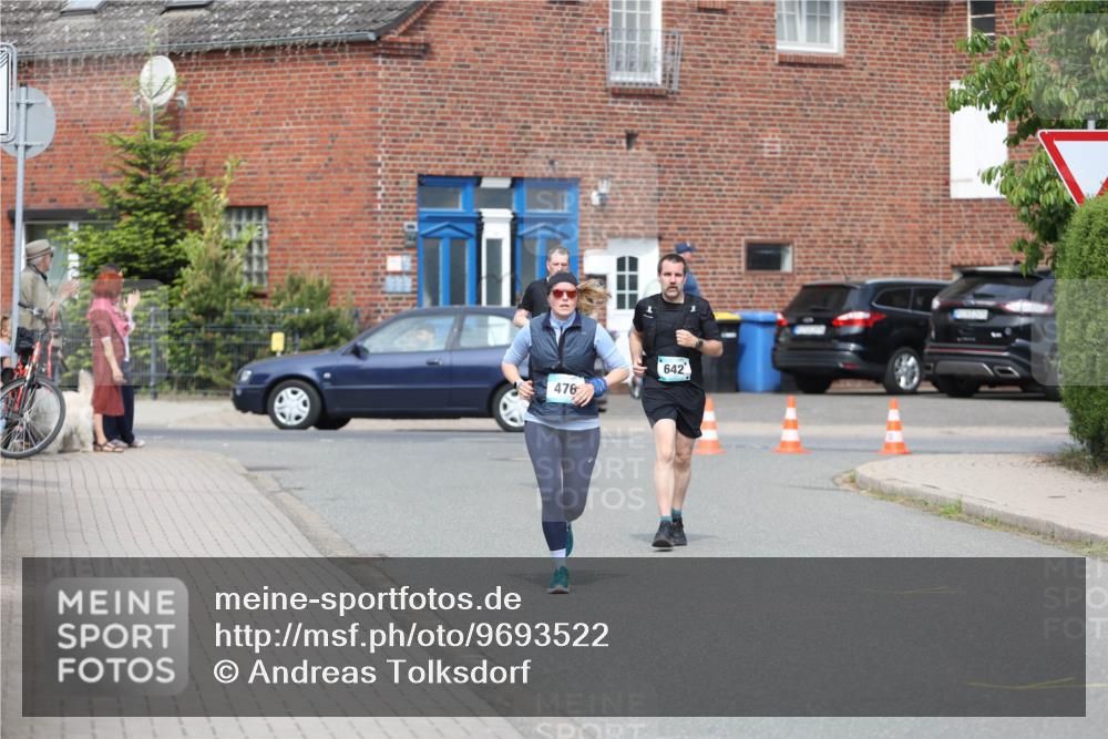 10.05.2026 - 8. Wedeler Halbmarathon Andreas Tolksdorf http://msf.ph/oto/9693522 10.05.2026 10:19:39 Laufen 476, 642 meine-sportfotos.de